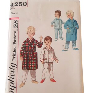 Patrón de costura para bata de casa y pijama infantil, talla 4, vintage, sin cortar, Simplicity 4250, años 60. Incluye transferencias.