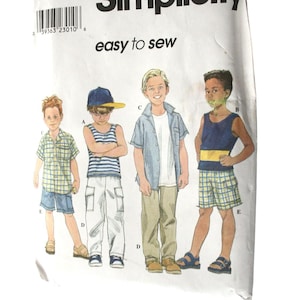 EASY Hose Shirt Hose Shorts und Strickoberteil Jungen Größe 3 4 5 6 UNCUT Einfachheit 8719