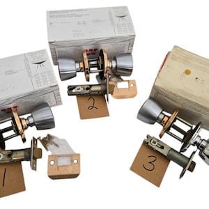 Vintage WEISER Door Handle Interior LOCKING Passage Set, Thumb Turn Push Lock knob COPPER color and Satin Chrome Beverly, 1960s 1970s