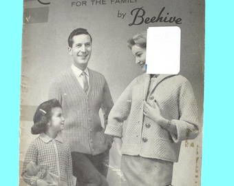 Antique Knitting Pattern BOOK, Caressa Speedknits Family by Beehive Book 81 Knitting Patterns
