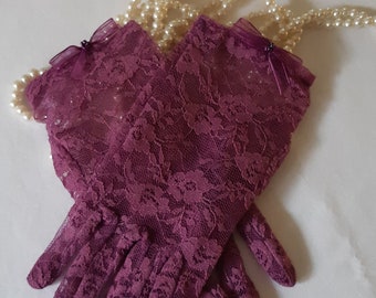 PURPLE Lace Gloves woman's bridal gloves accessory, Misses' Vintage style gloves for wedding /prom/tea party, full fingered dressy lace