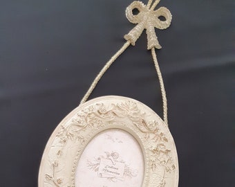 Vintage Victorian Style Oval Picture Frame, Resin Ivory Gold Decor, 1990s