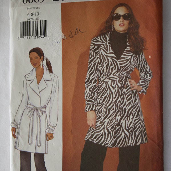 Manteau WRAP pour femmes avec ceinture, taille 6 8 10 Manteau habillé EASY ajusté pour femmes avec coutures princesse/col non coupé Patron de couture Butterick 6669