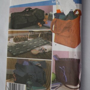 Pattern for Shopping Bag, Market Bag, Tote Bag, Duffle Bag - Messenger Bag and pattern for Roll Up Floor Mat, UNCUT Simplicity 4535