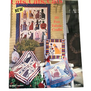 CAT QUILT Patterns 20 Fun Fabric Crafts by Four Corners Great Cat Lover Gift, Full Size Applique Shapes, easy diagrams and instructions