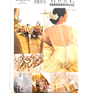 Bridal Accessories Sewing Patterns Ring Pillow, Hair Piece, Fabric Corsage, Fabric Roses, Purse Bag, Vogue 7009 Uncut