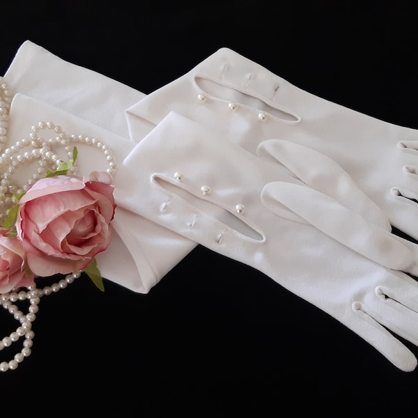 Vintage Opera Gloves LONG Gloves Women's French White / Cream /Ivory color Ladies Nylon Gloves Size 6 1/2 Evening Gloves by Louis Fischl