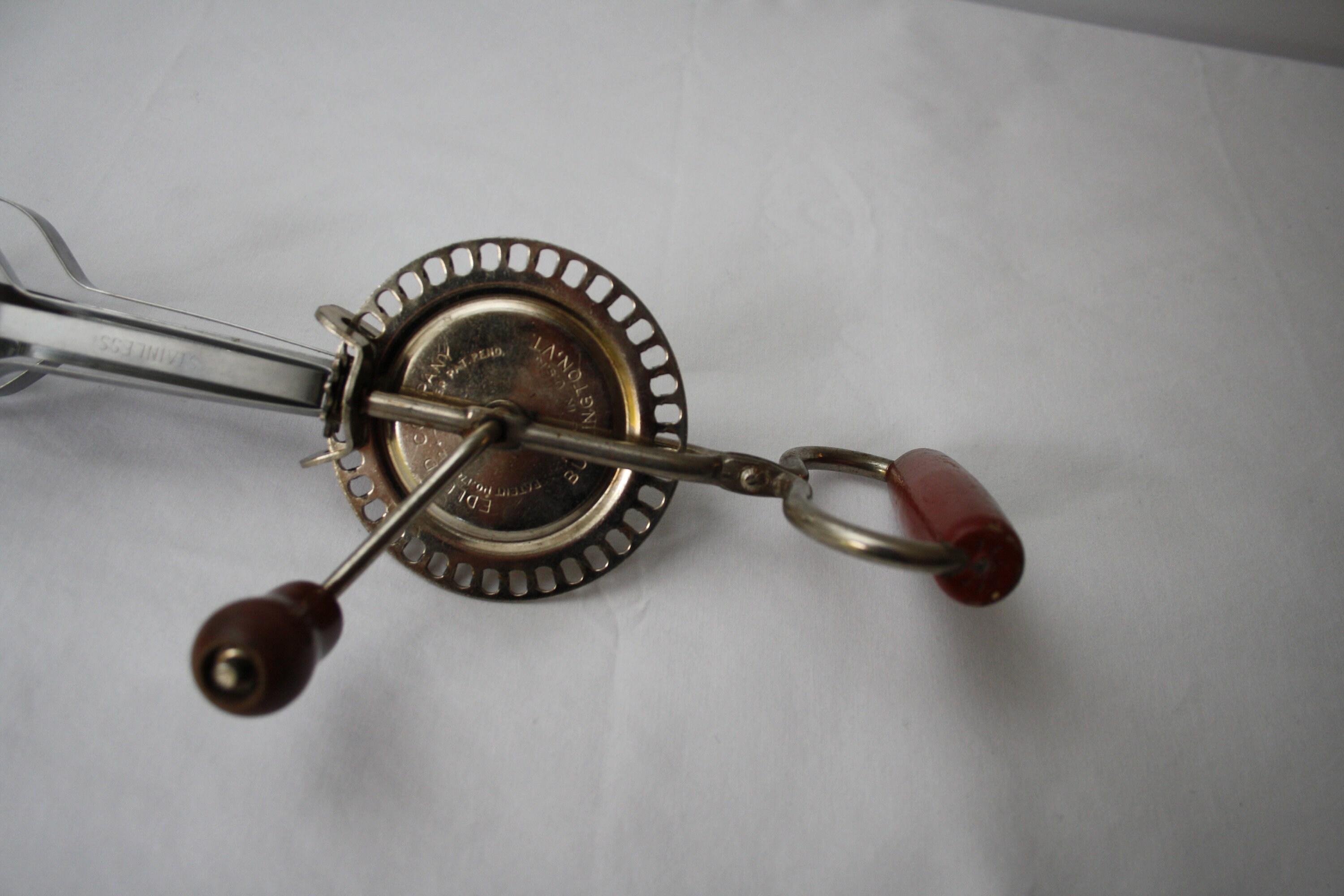 Vintage Hand Mixer /egg Beater With WOODEN Handle Stainless Steel Very Good  Condition, Country Farmhouse Kitchen Utensils 