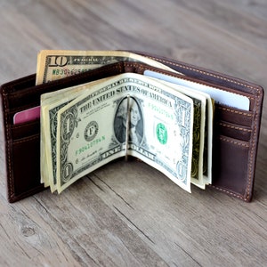 Regalo de Navidad. Cartera de cuero para hombre, Cartera del Día del Padre, Billetera de cuero, Cartera de cuero para hombre, Cartera grabada para hombre, regalo para él, regalo para padrino.