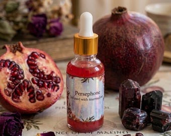 Aceite perfumado Perséfone de 1 oz infusionado con turmalinas. Unción ritual de altar de la diosa griega con granada.