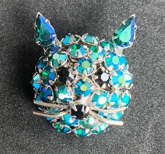 Vintage Warner Blue Rhinestone Kitty Cat Brooch - image 1