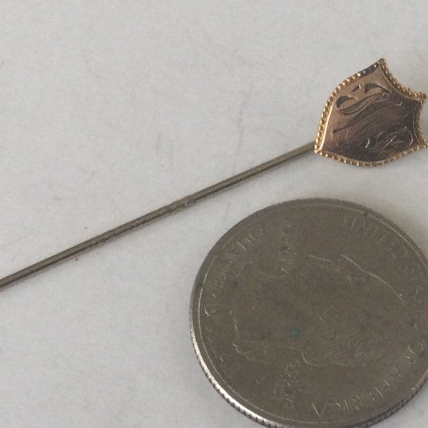 how to wear a vintage tie pin