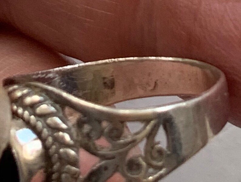Vintage Bezel Onyx 925 Filigree Silver Ring sz 8