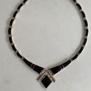 Vintage  Stunning T M Taylor- 155 950 Silver Mexico Necklace Onyx Inserts Stunning 54.06 g