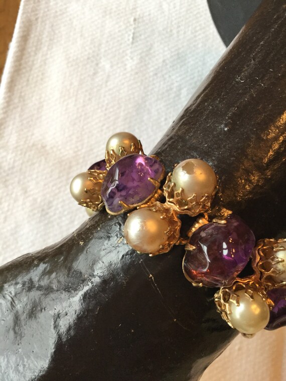 Vintage Amethyst resin, Faux Pearl, Gold Tone Bra… - image 7