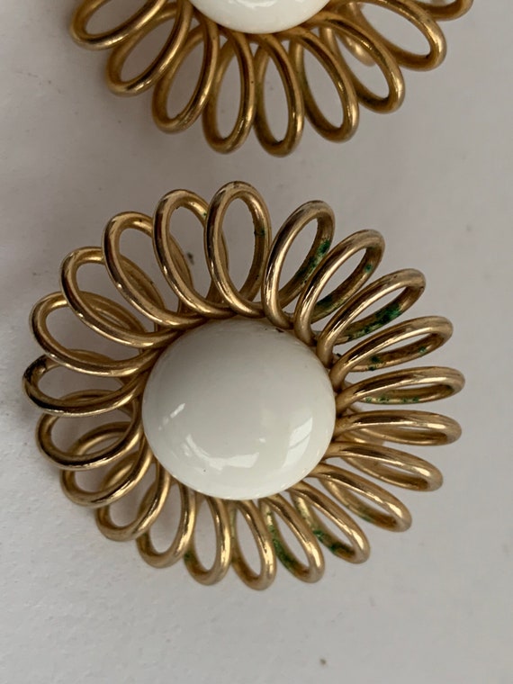 Vintage Emmons Clip Earrings Swirl Gold Tone Whit… - image 2