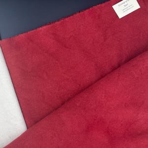 Pomegranate Red, Rug Hooking Wool, Fat Quarter