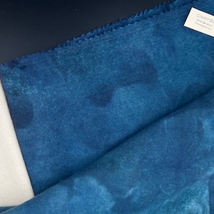 Country Blue Rug Hooking Wool, Fat Quarter