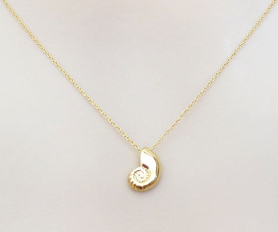 Ariel voice shell best sale necklace