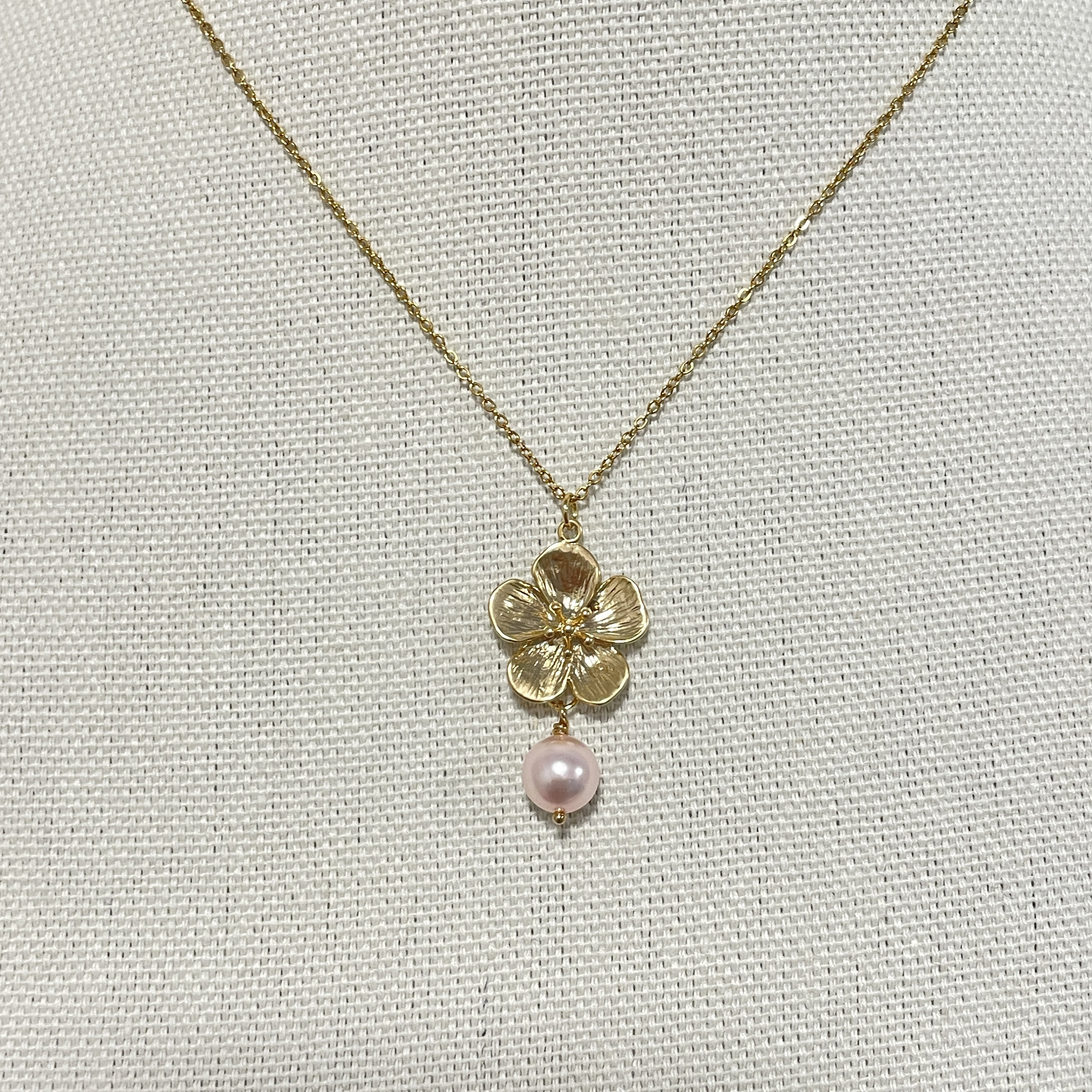★PEARLY MORE★ Rose Blossom Necklace Cherry Blossom Necklace - Ceramic Flower Rose Gold Neckalce