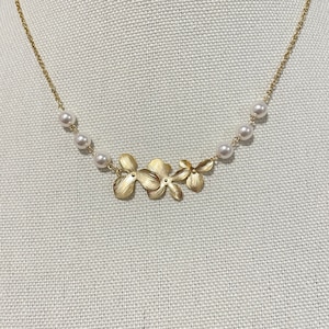 Beautiful Triple Flower Necklace, Floral Necklace, Flower Necklace for Bridesmaids for Wedding, Gift
