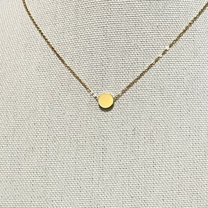 Einfache Goldkreis Runde Halskette, Karma Halskette, Einfache und elegante Goldkette, Minimaler zierlicher Schmuck für Frauen, Geschenk für Sie