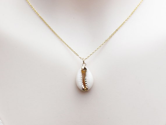 Natural seashell shop jewelry