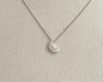 Simple Crescent Moon Necklace for Women, Crescent Moon Jewelry for Her, Half moon celestial Necklace Gift for Girls
