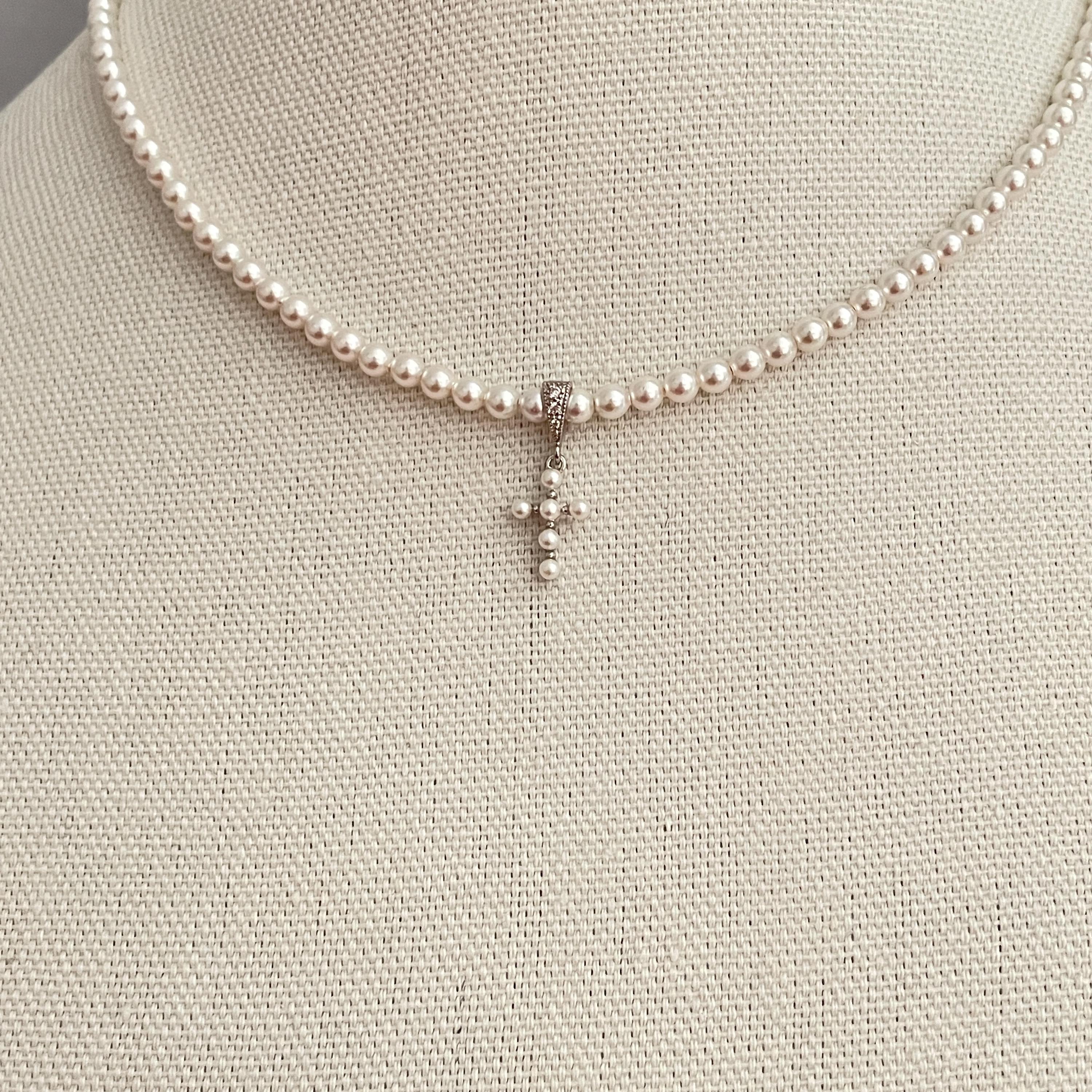 Collana Girocollo Con Croce E Perline: Elegante E Regolabile Per Donna, Lunghezza 40+5 Cm