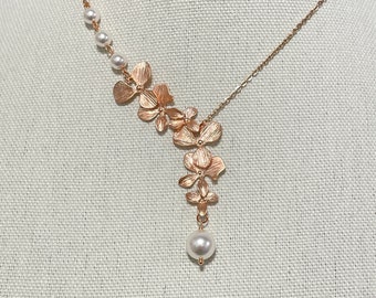 Orchid Cascade Necklace, Orchid Flower and Pearl Necklace, Bridal Wedding Bridesmaid Necklace, Flower Cascading Necklace, Rosegold Orchids