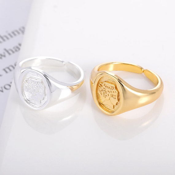 Vintage signet rings for womens new arrivals