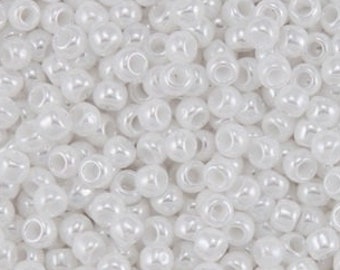 10g Toho Seed Beads sie 08/0 Lustered White seed bead TR-08-121 Japan Rocaille size 8 White Pearl seed beads