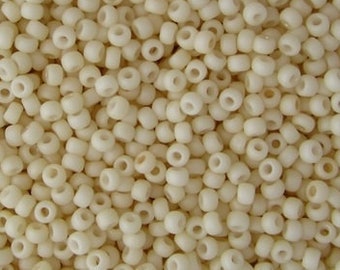 10g rosa opaca Pastel Helado Plumeria Toho Semilla Cuentas japonés 11//0-765