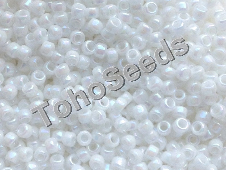 Toho seed beads size 8/o Round Opaque White Rainbow Seed Beads tr-8-401 of 10 grams image 2