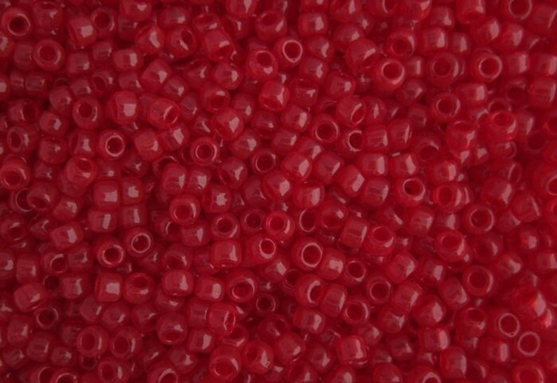 10g Toho seed Beads 11/0 Transparent Ruby Red TR-11-5C Rocailles size 11 Red mini rocailles 2mm ruby red bright red image 1