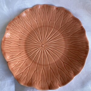 Metlox Lotus 11&quot; Dinner Plate Hand Painted Peach 1183