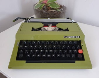 Vintage  green typewriter  Maritsa 30 - Bulgaria working typewriter- office decor - Maritza 30 - QWERTY