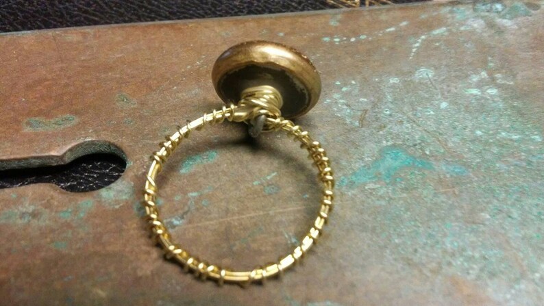 Antique Victorian floral gold button ring
