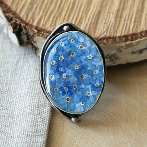 Floral ring with real dried Forget me not flowers. Dried blue flower jewelry. Real Forget me not ring. Myosotis