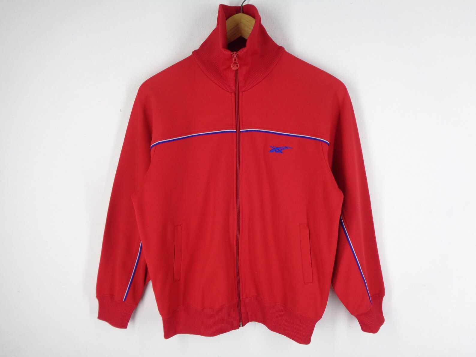 asics track jacket