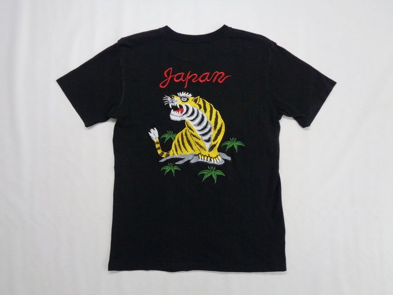 Sukajan Shirt Japanese Sukajan T Shirt Sukajan Souvenirs Tiger Embroidery Logo Tee T Shirt Size M image 1