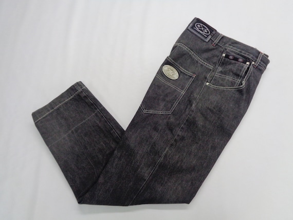 colour of jeans pants