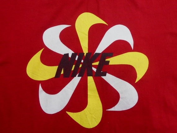 vintage nike pinwheel t shirt