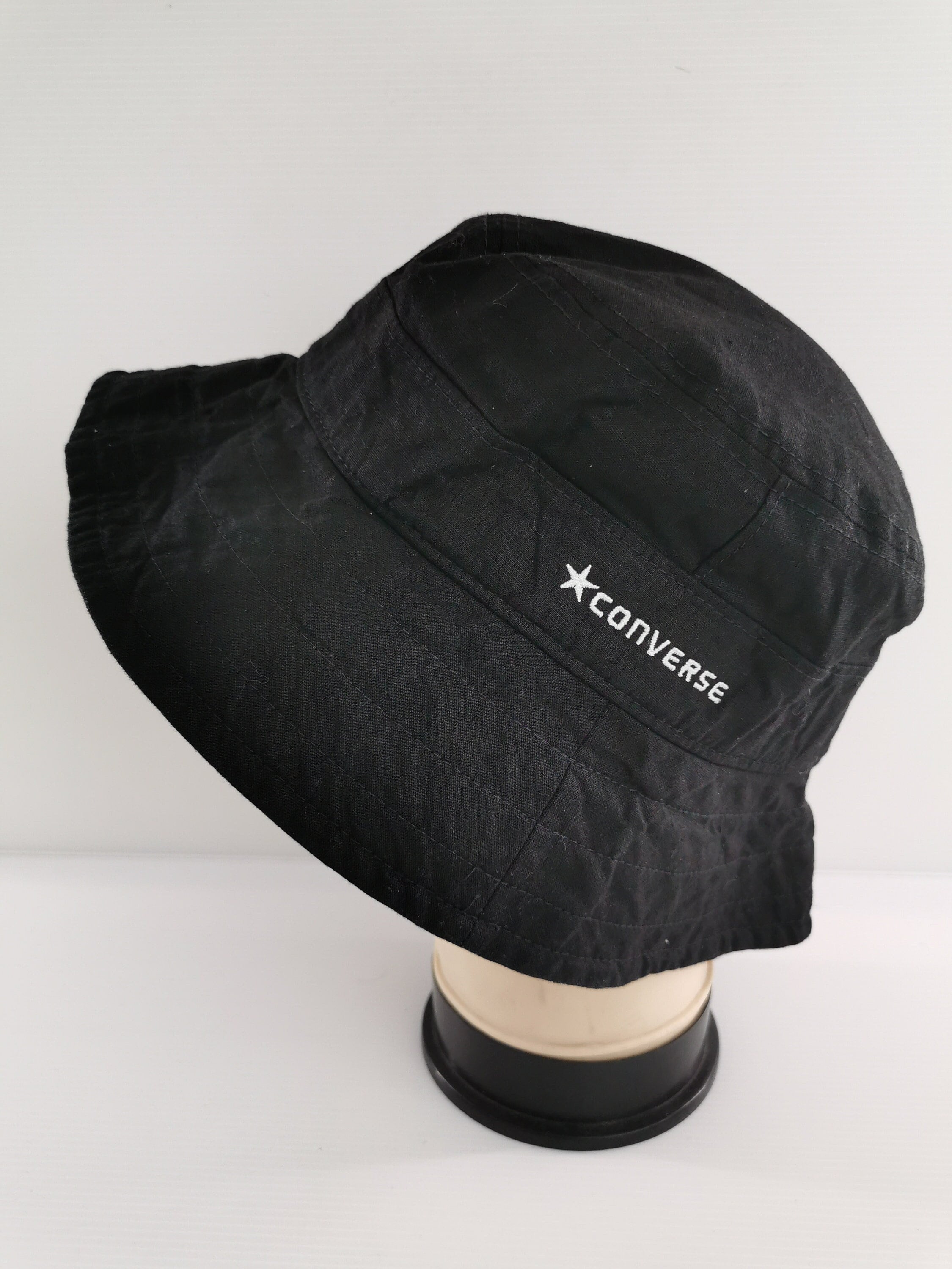 Converse bucket top hat black