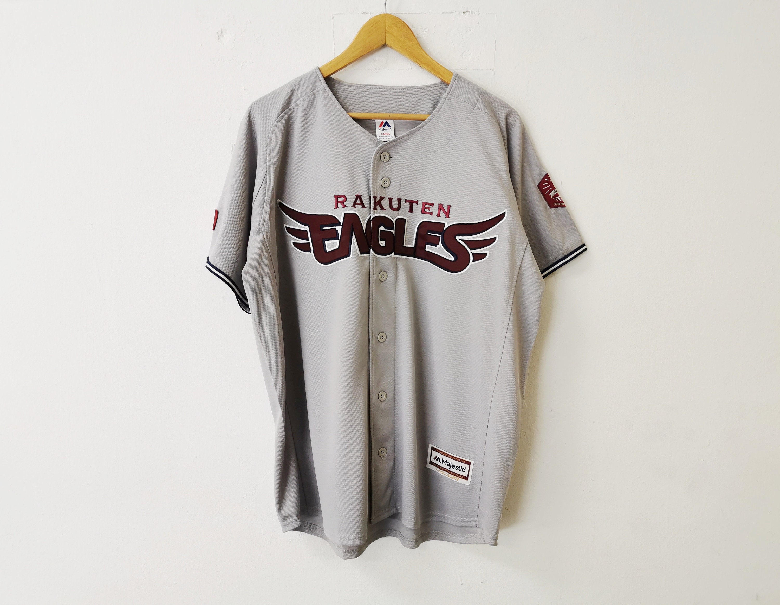 InPersona Rakuten Eagles Baseball Shirt Eagles Baseball Jersey Rakuten Eagles by Majestic 15th Anniversary Baseball Jersey Shirt Size L