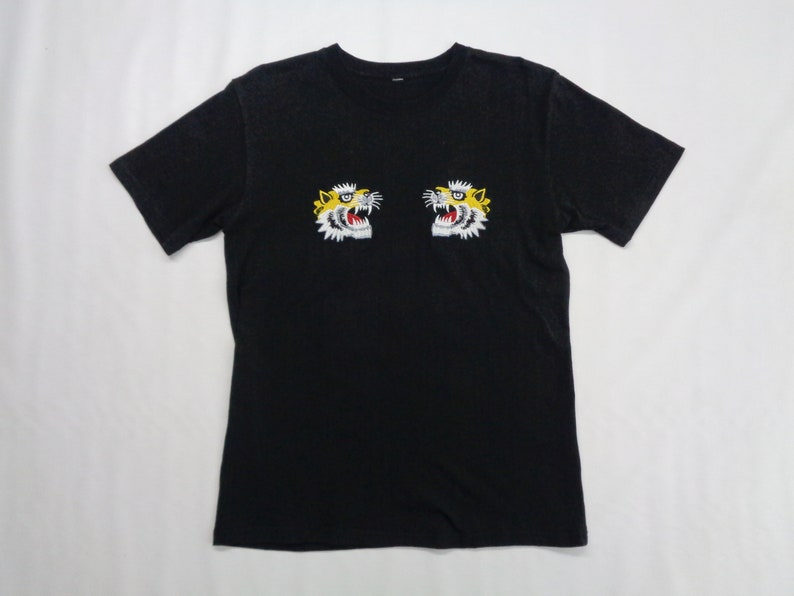 Sukajan Shirt Japanese Sukajan T Shirt Sukajan Souvenirs Tiger Embroidery Logo Tee T Shirt Size M image 4