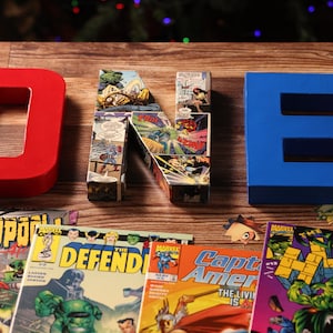 Cartas de aniversário de super-heróis, cartas de quadrinhos, decoupage em quadrinhos, upcycled, colagem artesanal de letras de papelão mod podge, pop art, decoração