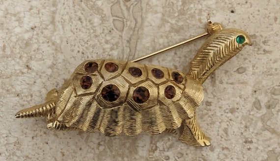 1960's signed DeNicola Turtle brooch, rootbeer rh… - image 1
