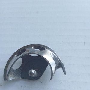 Vintage Singer 15K Shuttle Hook, Simanco #2515 Fit Singer Class 15, 15-30, 15-96, 15-97 Sewing Machine class 15 Sewing machine