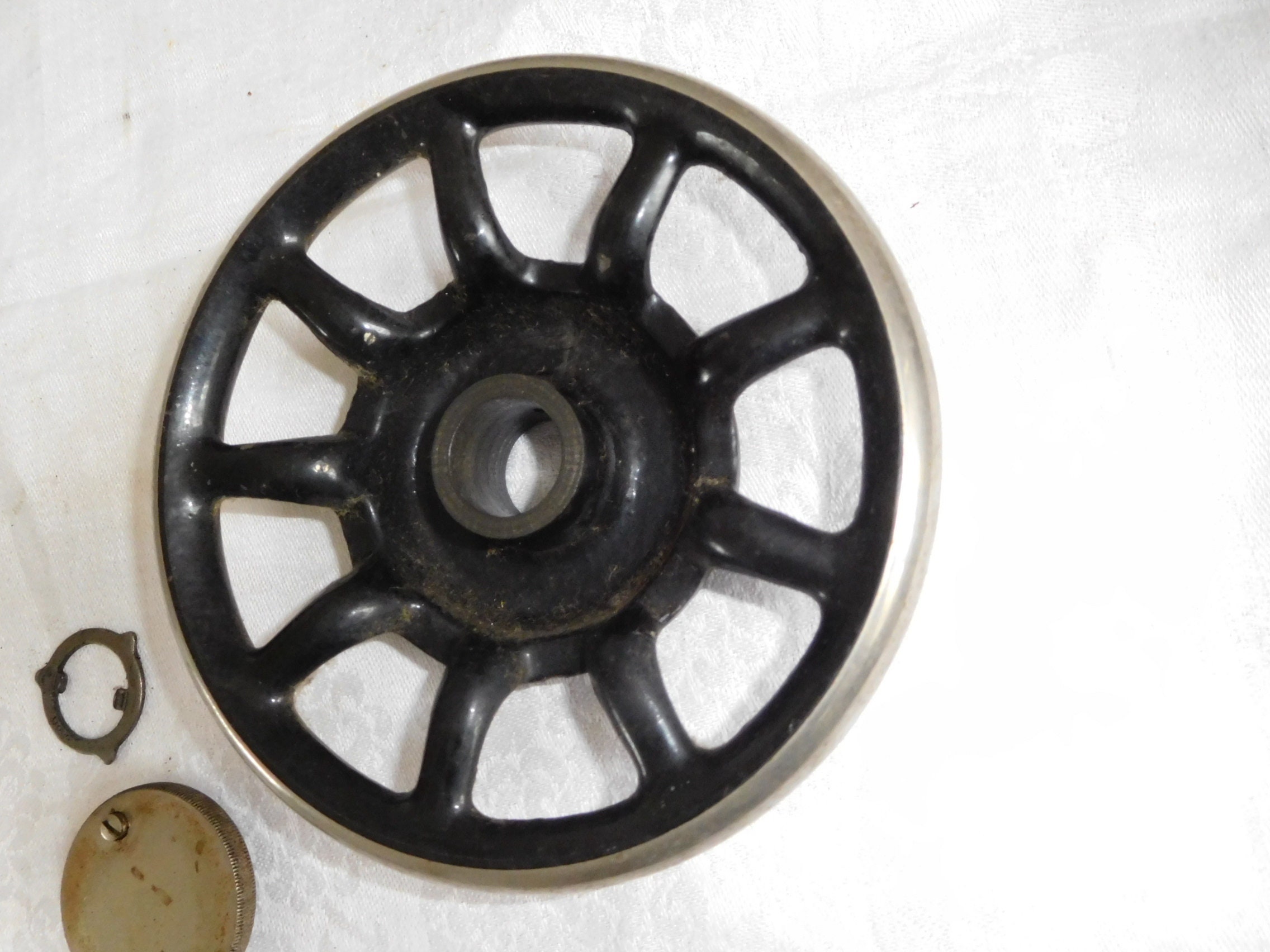 What Does A Balance Wheel Do On A Sewing Machine